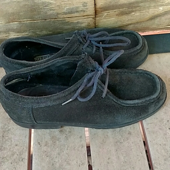 Blue shoes, leather, size 3 kids, fits 5 womens - Picture 3 of 6